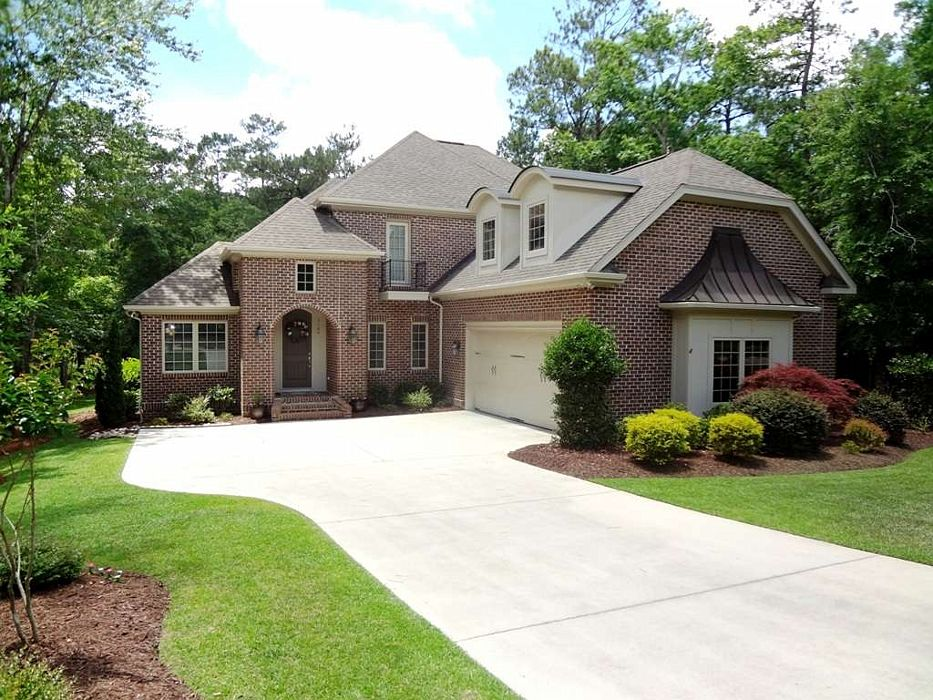 Custom Built home in Rivers Edge Plantation